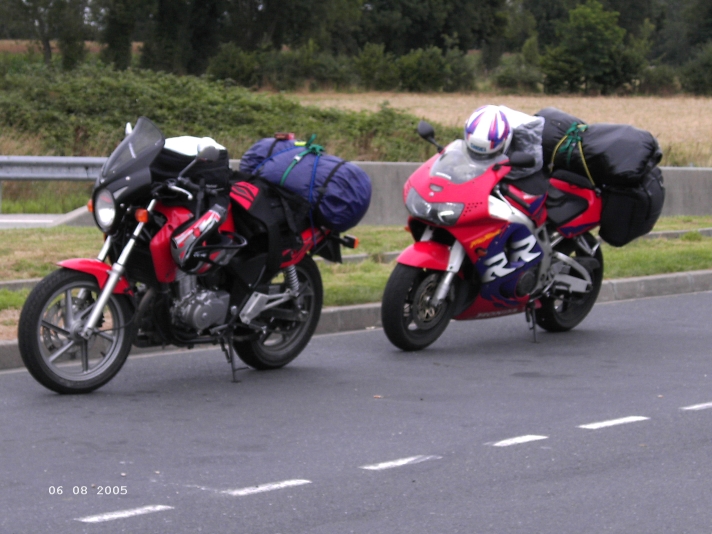 CB 500